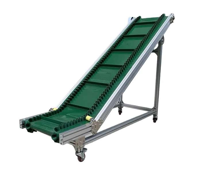 Green pvc incline conveyor